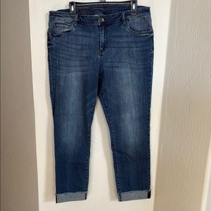 Women’s Kut from the Kloth Blue Ankle Cropped Jeans sz16